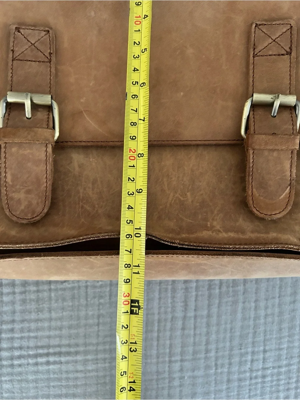 ZLYC Messenger Bag Unisex Brown Leather Medium Satchel Shoulder Laptop